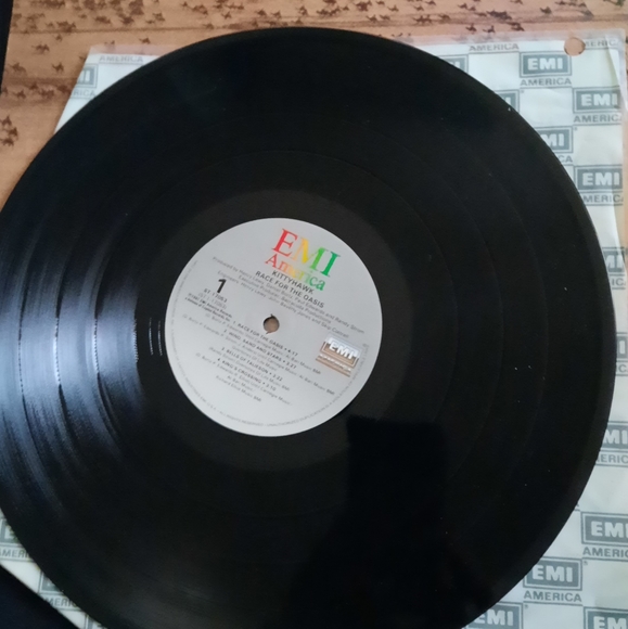 Kitty Hawk- Race For The Oasis Vinyl LP, 1981 - Picture 8 of 9